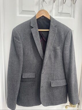Bar III Gray Herringbone Sport Coat